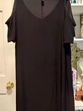 PerSeption Concept Black Dress with Teal Trim